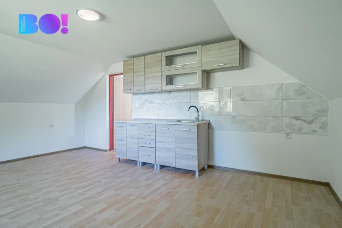 Prodej chalupy, Hutisko-Solanec - Solanec pod Soláněm, 180 m2