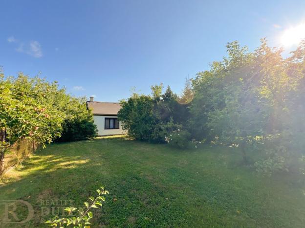 Prodej pozemku pro bydlení, Mukařov, 1357 m2