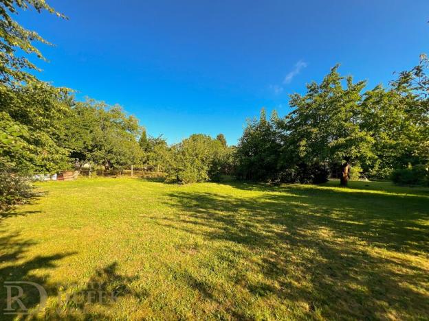 Prodej pozemku pro bydlení, Mukařov, 1357 m2