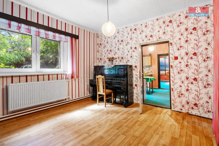 Prodej rodinného domu, Česká Lípa, Husova, 210 m2