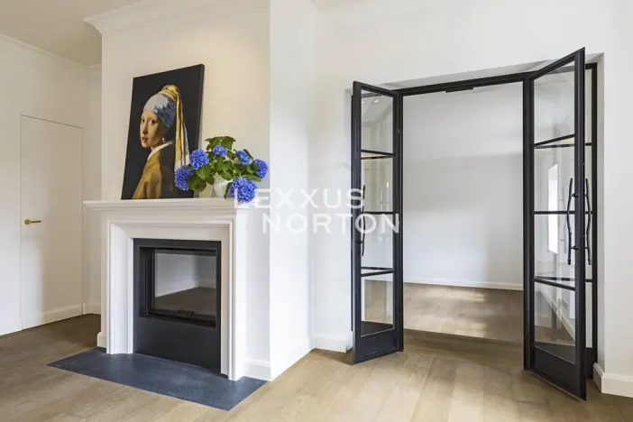 Prodej vily, Praha - Dejvice, V Šáreckém údolí, 253 m2