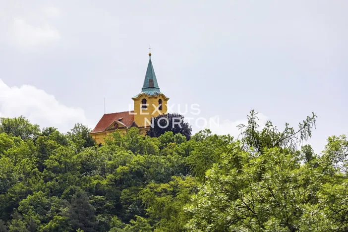 Prodej vily, Praha - Dejvice, V Šáreckém údolí, 253 m2