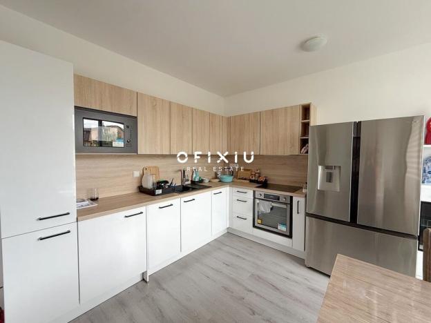 Pronájem bytu 2+kk, Milovice, Višňová, 47 m2