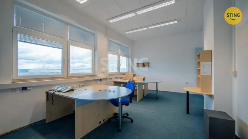 Prodej kanceláře, Bruntál, Zahradní, 2589 m2