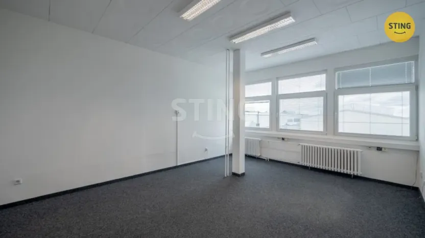 Prodej kanceláře, Bruntál, Zahradní, 2589 m2