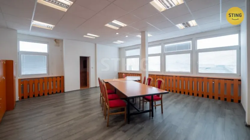 Prodej kanceláře, Bruntál, Zahradní, 2589 m2