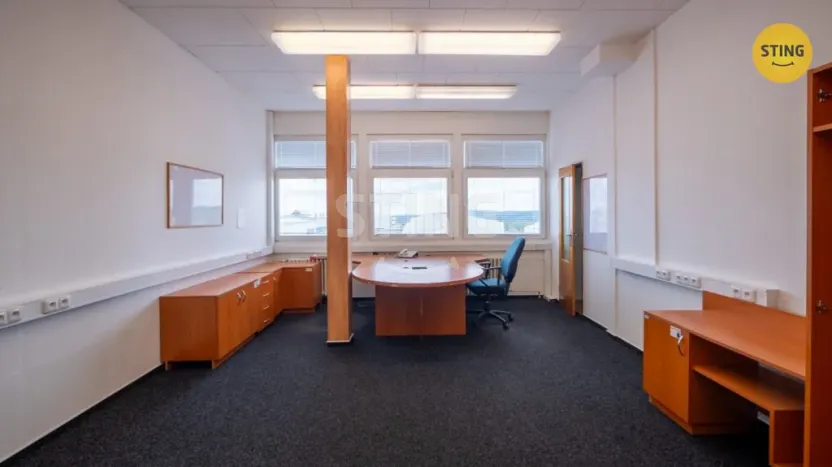 Prodej kanceláře, Bruntál, Zahradní, 2589 m2