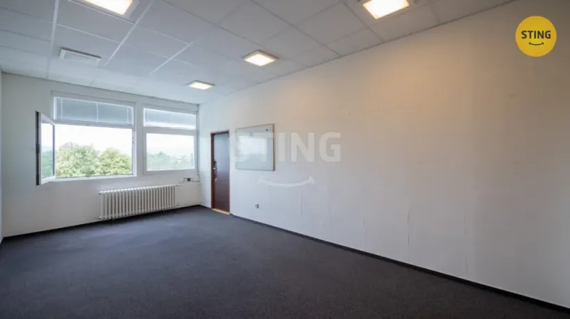 Prodej kanceláře, Bruntál, Zahradní, 2589 m2