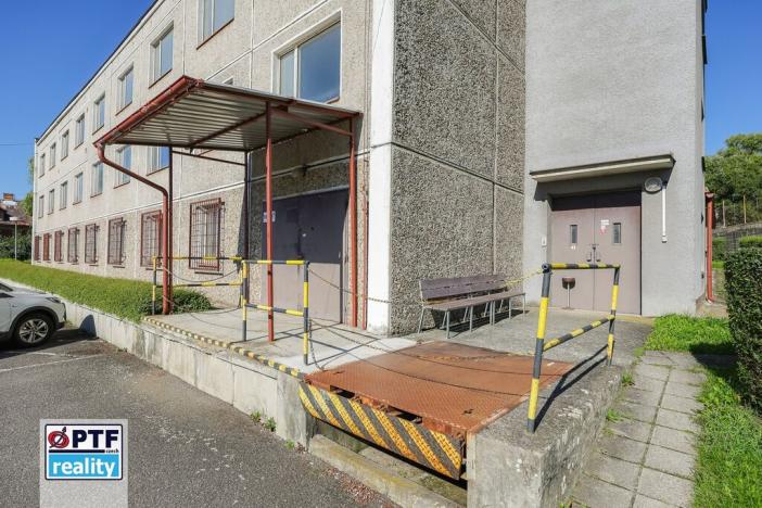 Pronájem výrobních prostor, Karlovy Vary, Jáchymovská, 50 m2