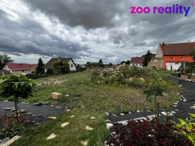 Prodej pozemku pro bydlení, Liběšice - Dolní Chobolice, 10640 m2