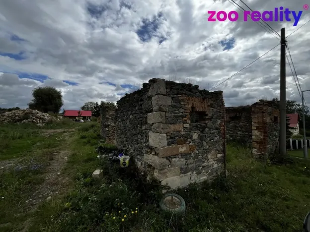 Prodej pozemku pro bydlení, Liběšice - Dolní Chobolice, 10640 m2