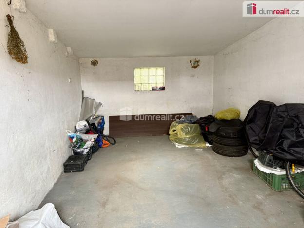 Prodej garáže, Lužec nad Vltavou, Šmeralova, 21 m2