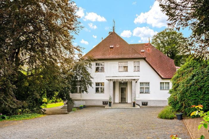 Prodej vily, Nižbor, Nad Sklárnou, 747 m2