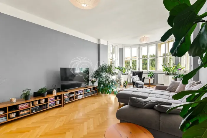 Prodej vily, Nižbor, Nad Sklárnou, 747 m2