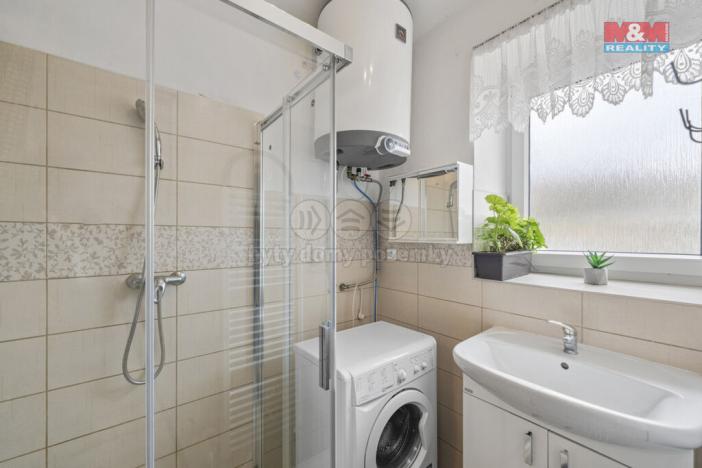 Prodej bytu 1+1, Hronov, Husova, 44 m2