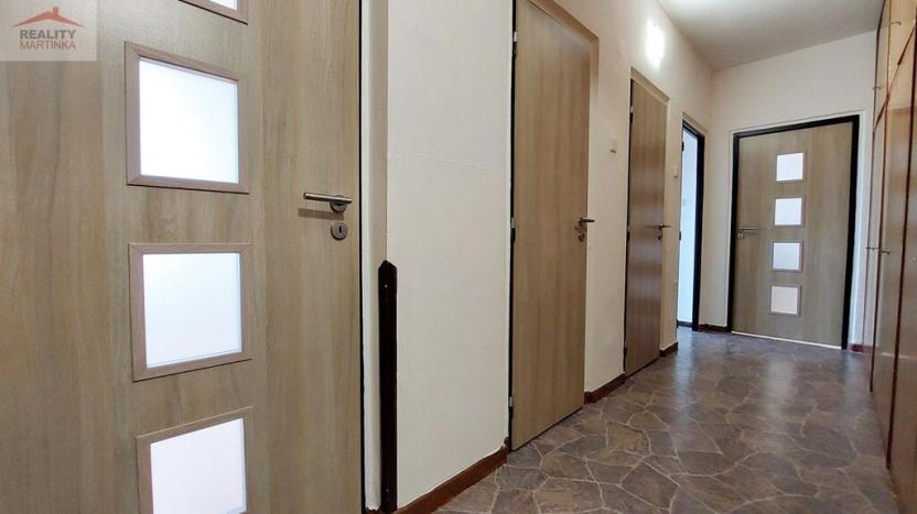 Prodej bytu 2+1, Zubří, Sídlištní, 53 m2