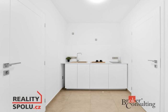 Prodej bytu 2+kk, Žacléř, Rýchorské náměstí, 37 m2