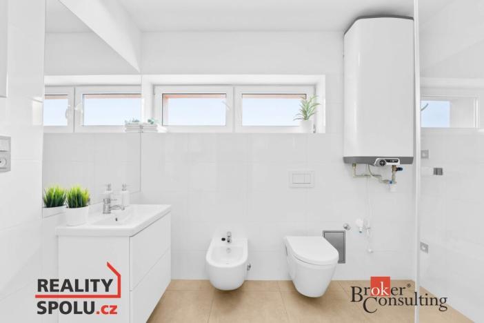 Prodej bytu 2+kk, Žacléř, Rýchorské náměstí, 37 m2