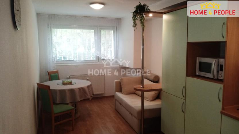 Pronájem bytu 2+kk, Praha - Košíře, Zahradníčkova, 45 m2