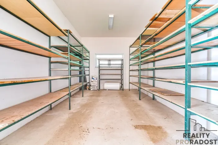 Prodej komerčního pozemku, Ostrava, 1938 m2