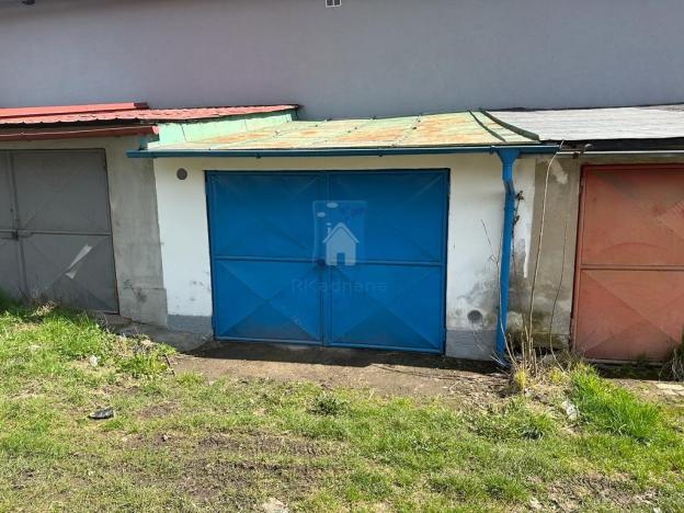 Pronájem garáže, Příbram, Březnická, 21 m2