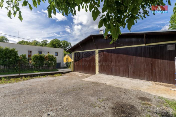 Prodej obchodního prostoru, Staříč, 92 m2