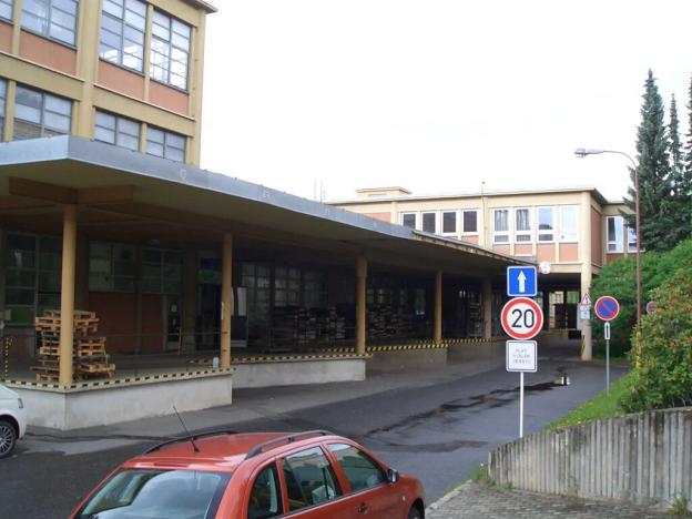 Pronájem skladu, Jablonec nad Nisou, Palackého, 1900 m2