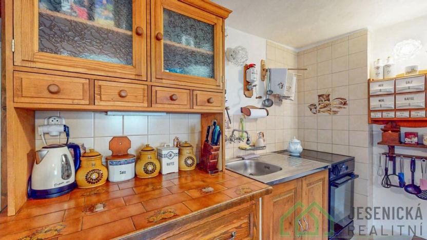 Prodej rodinného domu, Javorník - Travná, 75 m2