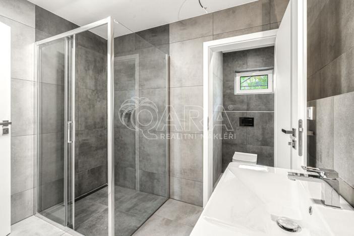 Prodej rodinného domu, Struhařov, 178 m2