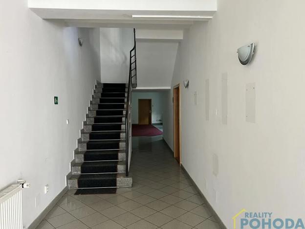 Pronájem komerční nemovitosti, Choceň, náměstí Tyršovo, 500 m2