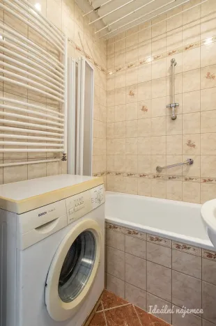 Pronájem bytu 2+1, Praha - Vokovice, Kamerunská, 53 m2