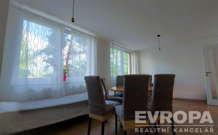 Pronájem bytu 2+kk, Praha - Strašnice, Limuzská, 52 m2