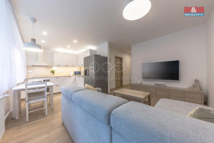 Prodej bytu 3+kk, Praha - Prosek, Veltruská, 54 m2