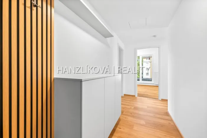 Pronájem bytu 3+kk, České Budějovice - České Budějovice 2, Branišovská, 75 m2