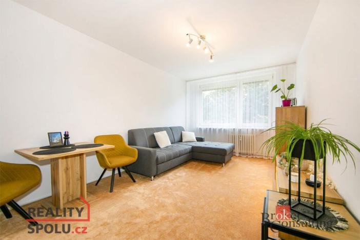 Prodej bytu 2+1, Praha - Ruzyně, U valu, 41 m2