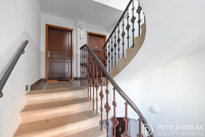 Pronájem bytu 3+kk, Praha - Vinohrady, Záhřebská, 68 m2