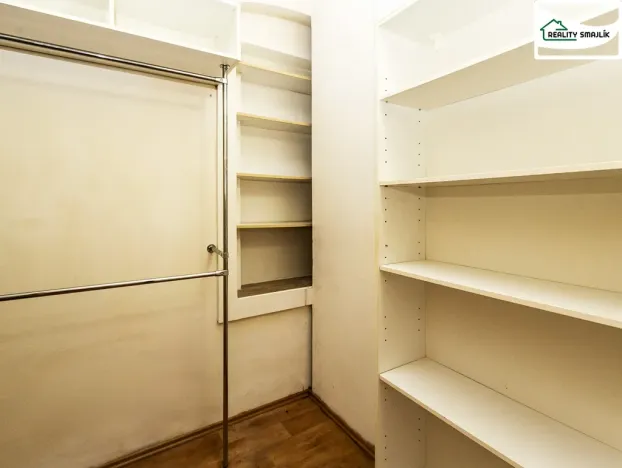 Prodej bytu 3+1, Cheb, Tylova, 82 m2