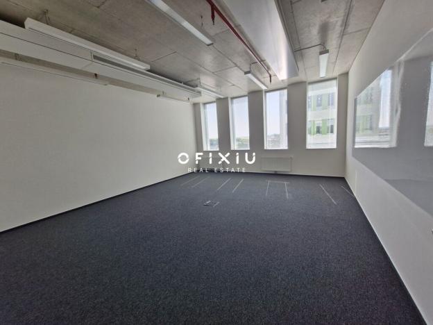 Pronájem kanceláře, Brno, Tuřanka, 340 m2