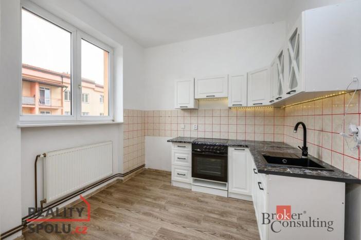 Prodej bytu 2+1, Domažlice - Hořejší Předměstí, Petrovická, 58 m2