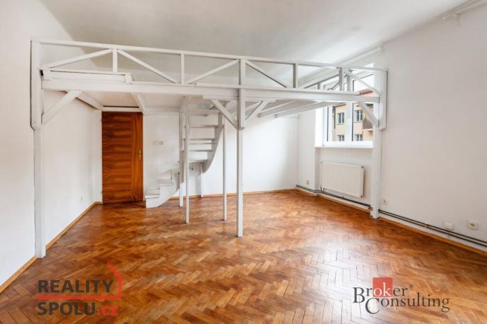 Prodej bytu 2+1, Domažlice - Hořejší Předměstí, Petrovická, 58 m2