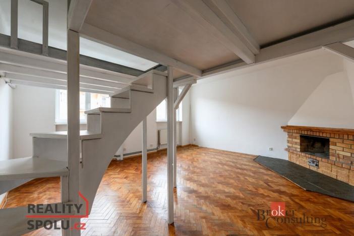 Prodej bytu 2+1, Domažlice - Hořejší Předměstí, Petrovická, 58 m2