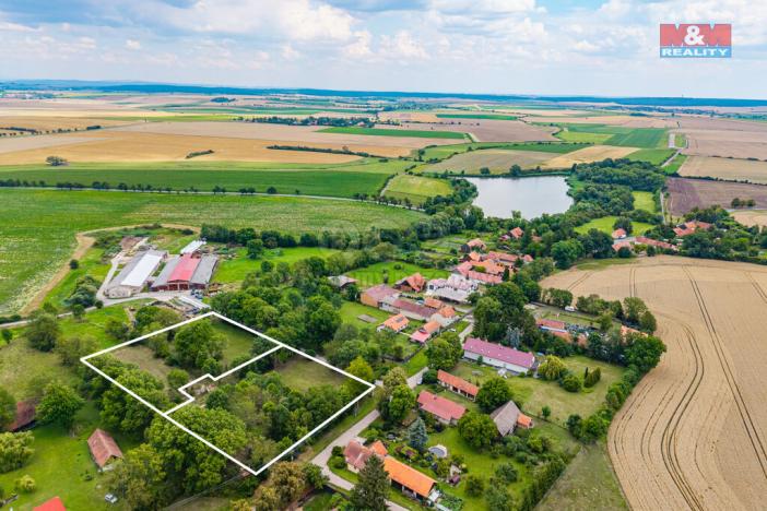 Prodej pozemku pro bydlení, Chotěšice - Malá Strana, 8325 m2