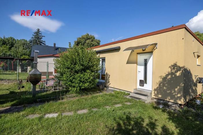 Prodej chaty, Káraný, 50 m2