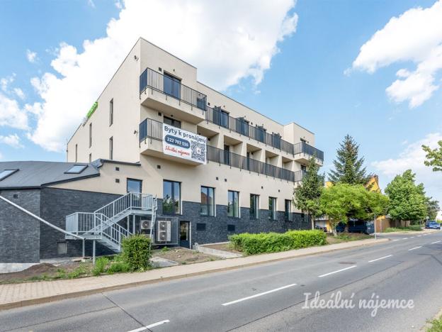 Pronájem bytu 1+kk, Praha - Kyje, Za černým mostem, 24 m2