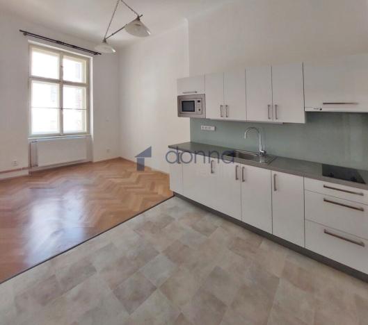 Pronájem bytu 2+kk, Praha, Plaská, 49 m2