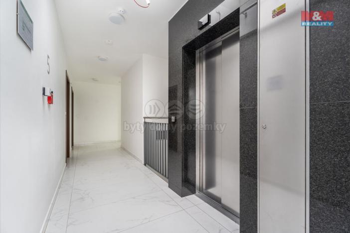 Prodej bytu 2+kk, Teplice, Novoveská, 51 m2