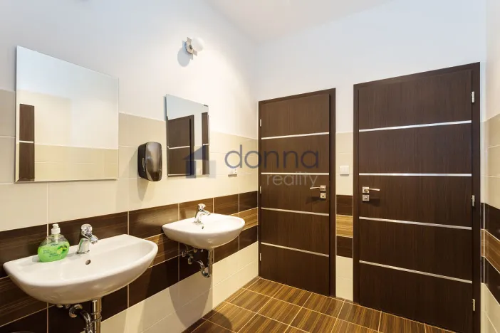 Pronájem kanceláře, Praha, Jana Růžičky, 42 m2