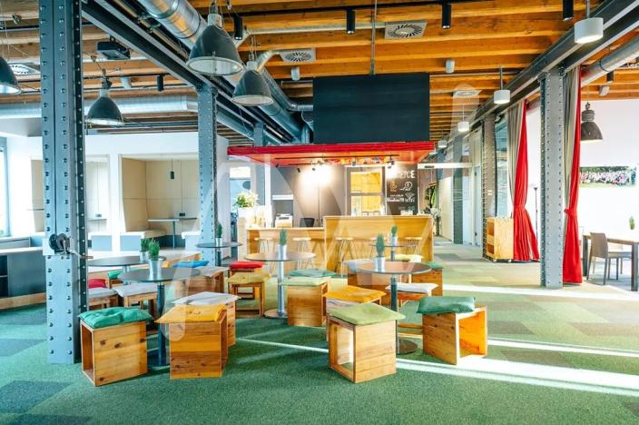 Pronájem kanceláře, Praha - Holešovice, Jankovcova, 93 m2