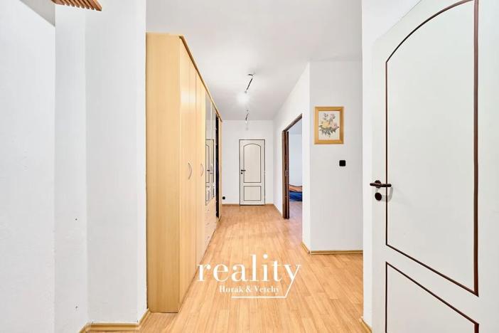 Prodej bytu 2+1, Bílovice nad Svitavou, Šebelova, 65 m2