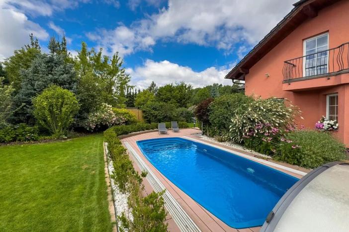 Prodej rodinného domu, Babice, Honzíkova, 389 m2